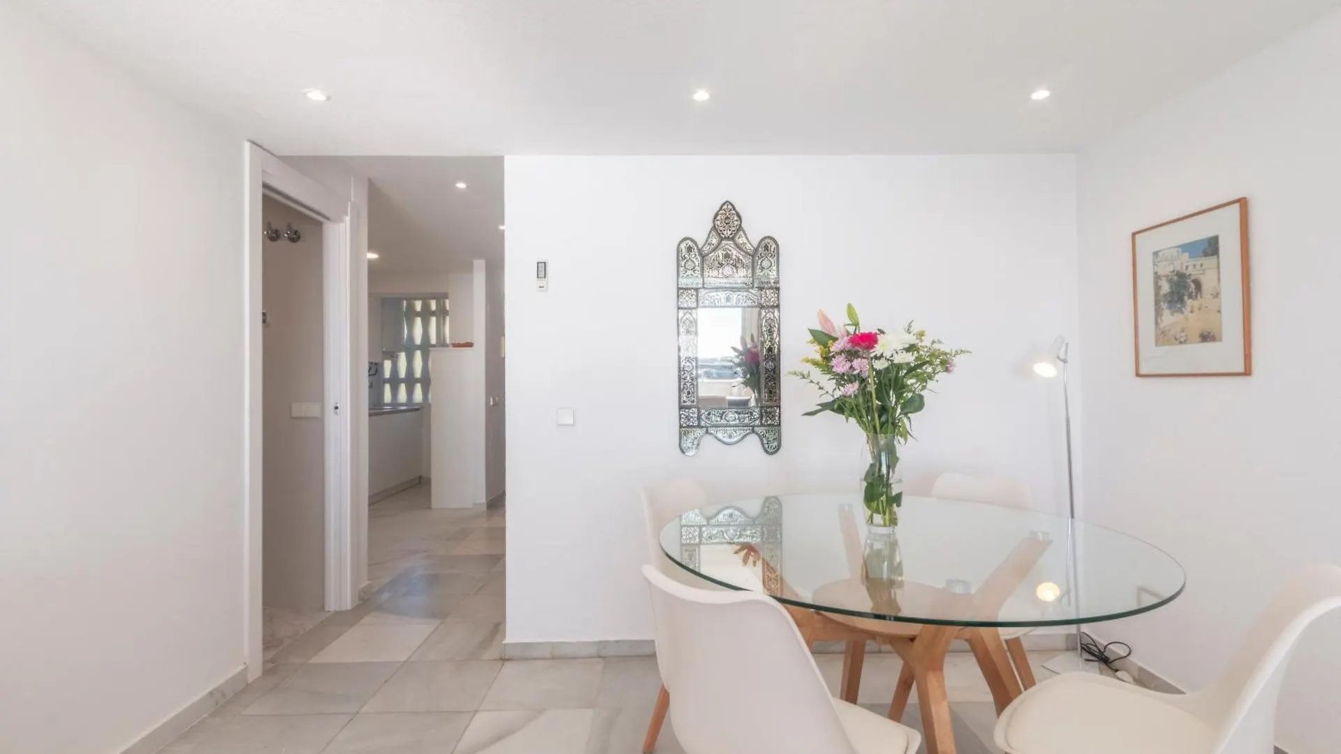 Apartment Facing The Sea And Marina Marbella