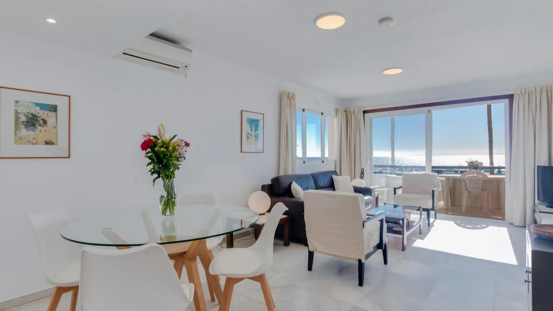 Apartment Facing The Sea And Marina Marbella 0*,  Spanien